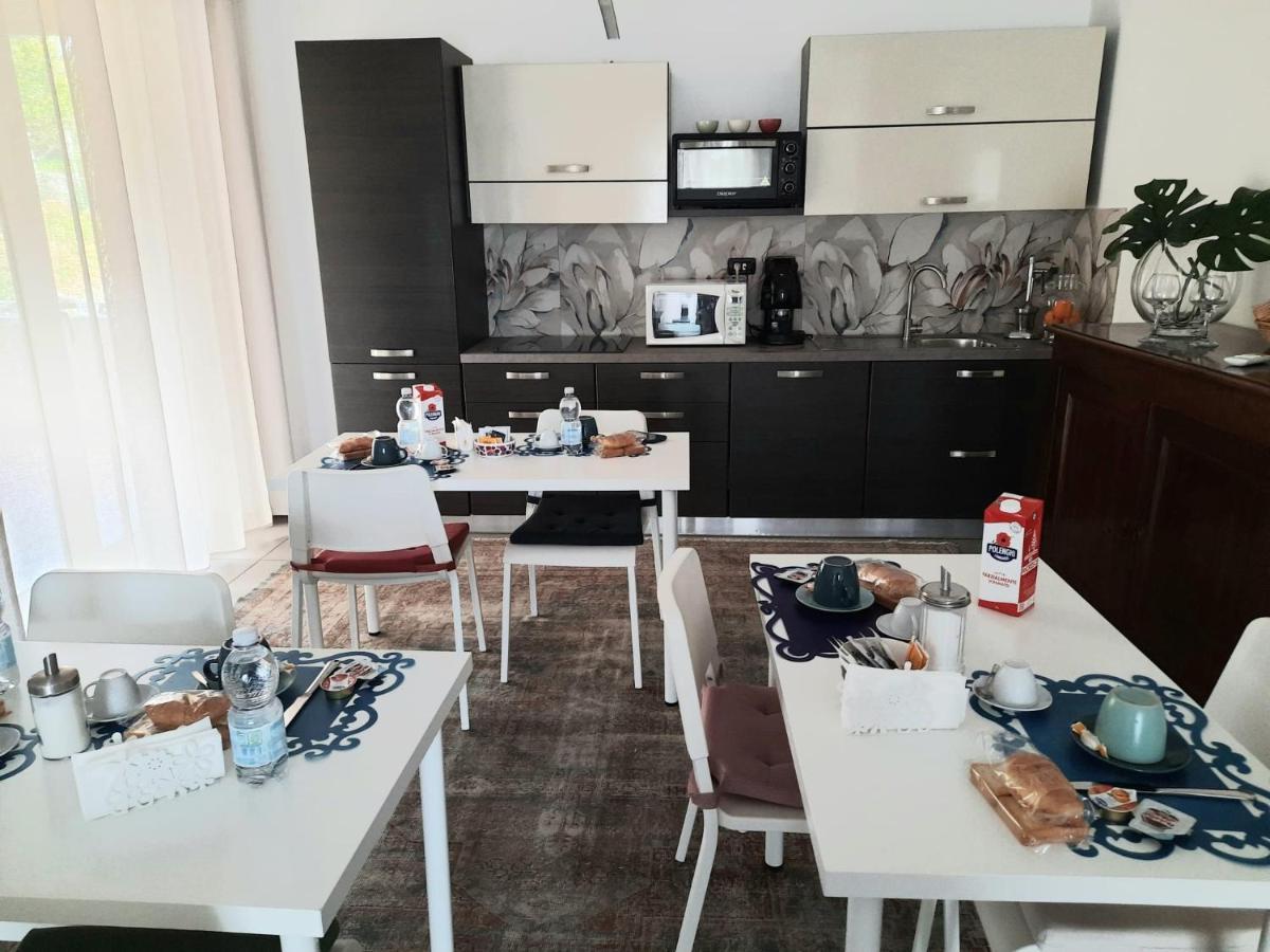 Caprice B&B Pozzuoli Exterior photo
